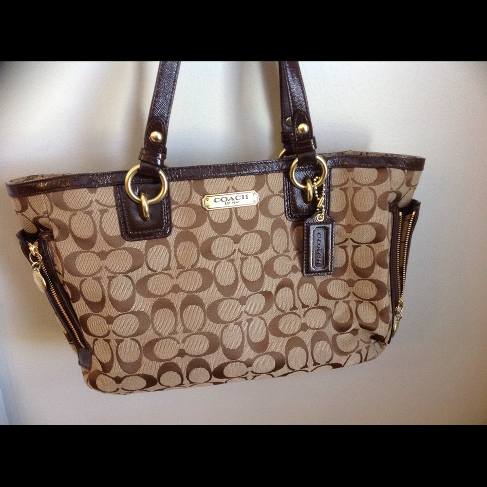Coach  handbag